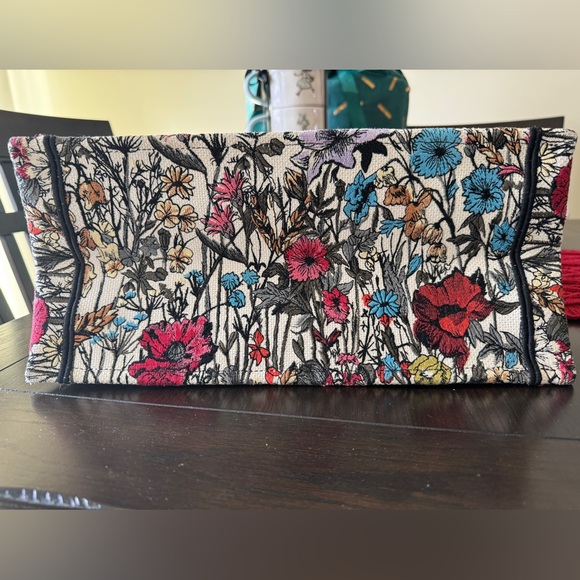 Christian Dior Book Tote Mille Fleur Floral Tote Bag Medium - Picture 4 of 4